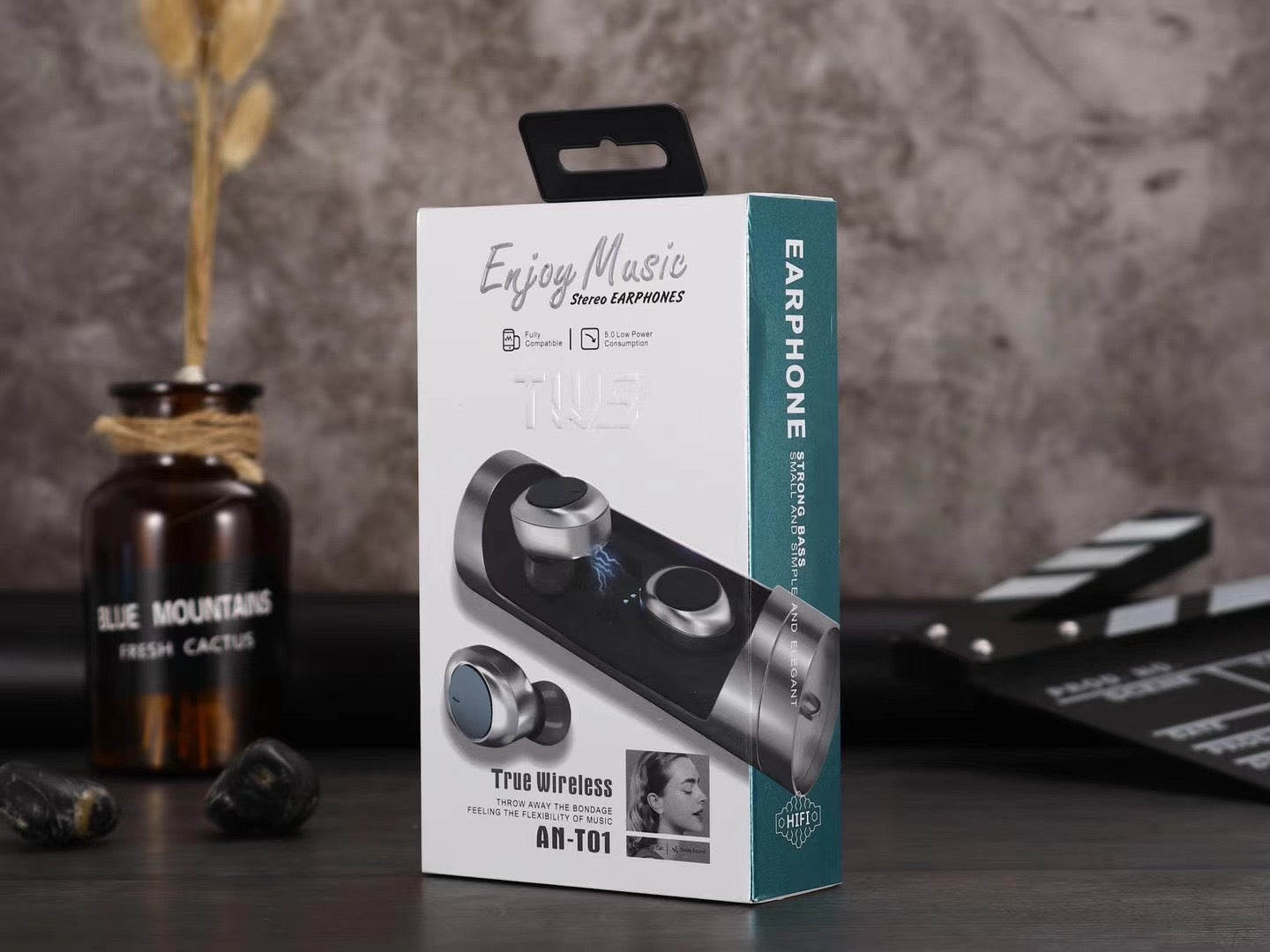 TWS Bluetooth Headset Wireless Binaural Movement