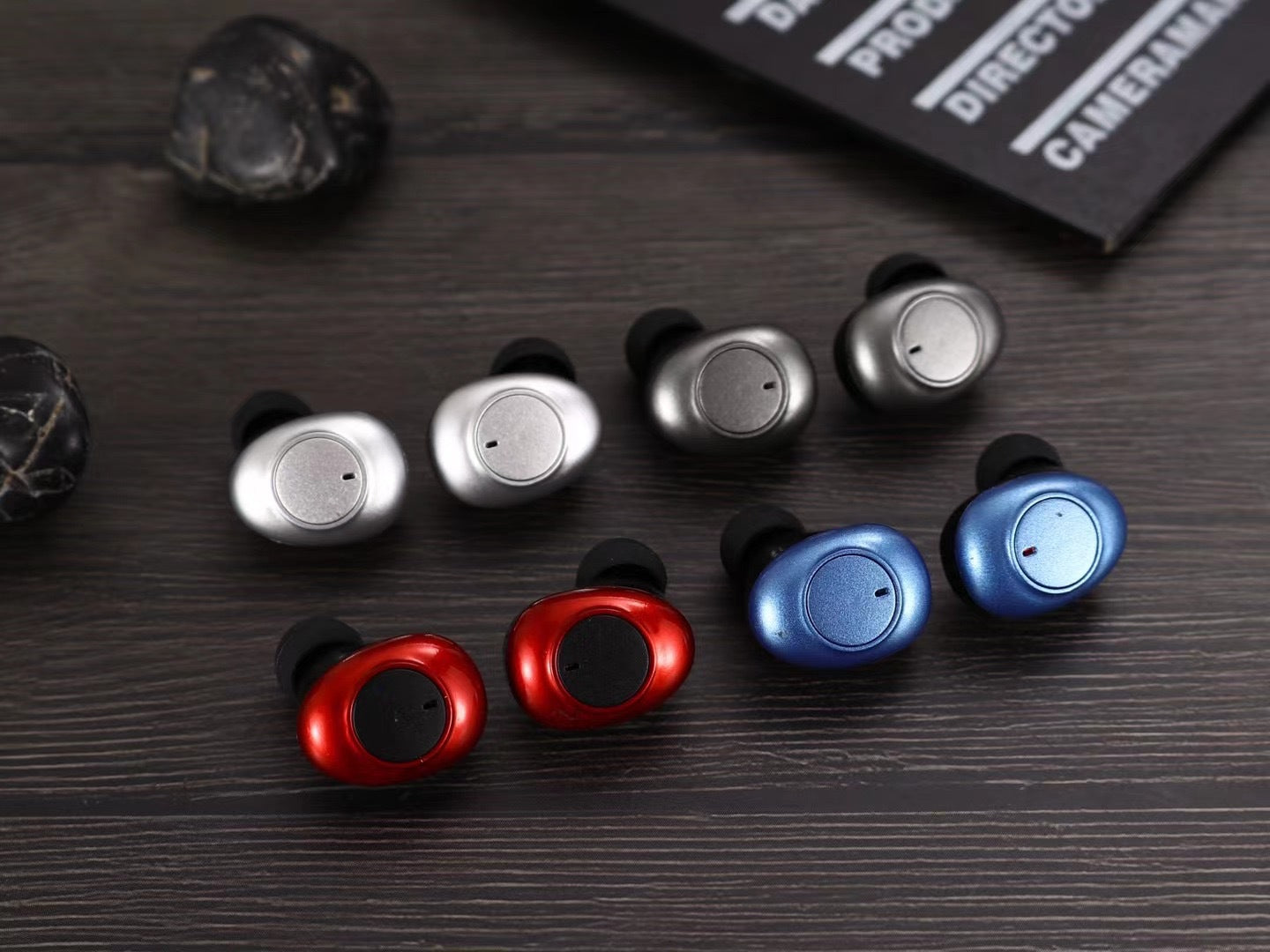 TWS Bluetooth Headset Wireless Binaural Movement